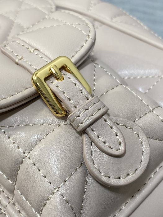 Dior Tote style 113 Beige 01A