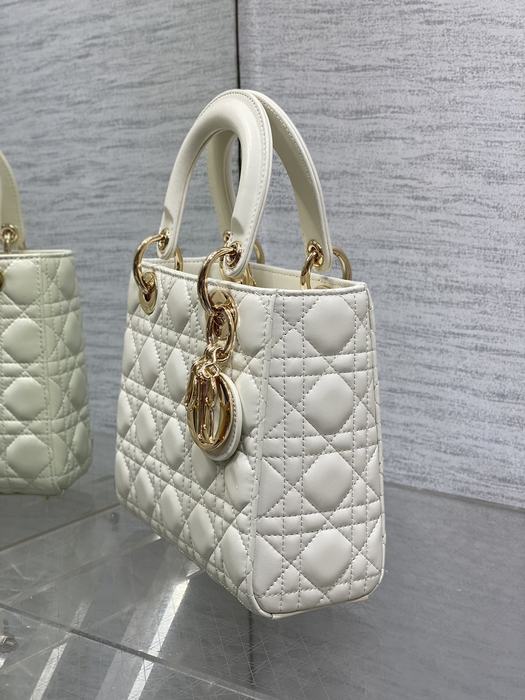 Dior Tote style 113 White 01A