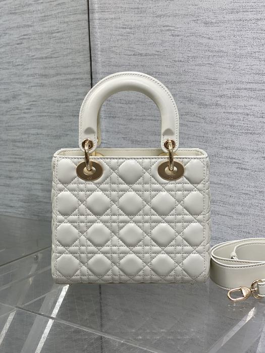 Dior Tote style 113 White 01A