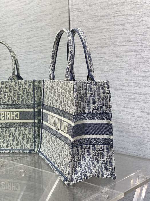 Dior Tote style 114 Navy 01A