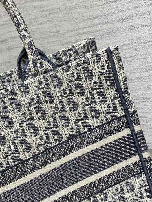 Dior Tote style 114 Navy 01A