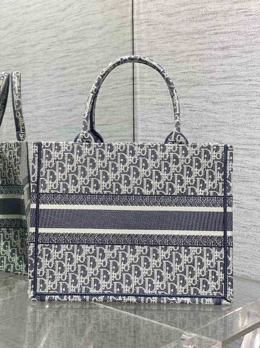 Dior Tote style 114 Navy 01A