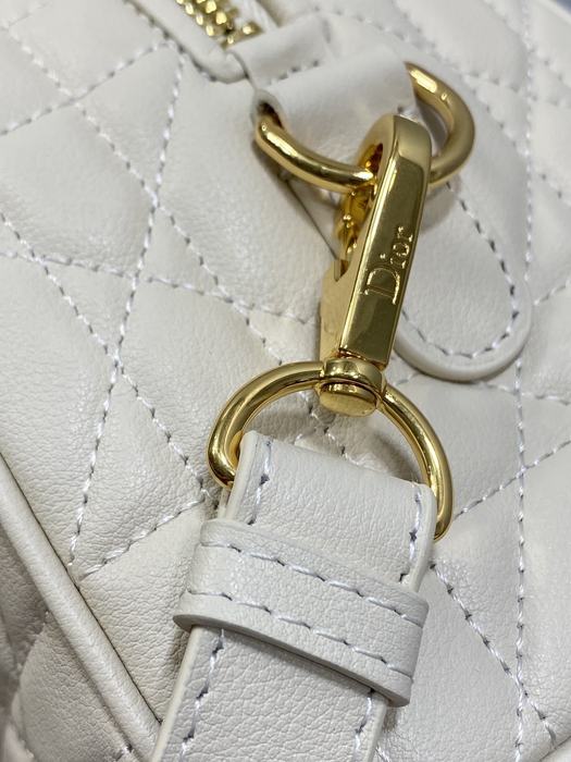 Dior Tote style 115 Beige 01A