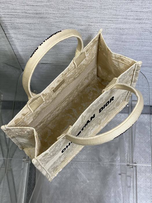 Dior Tote style 116 Beige 01A