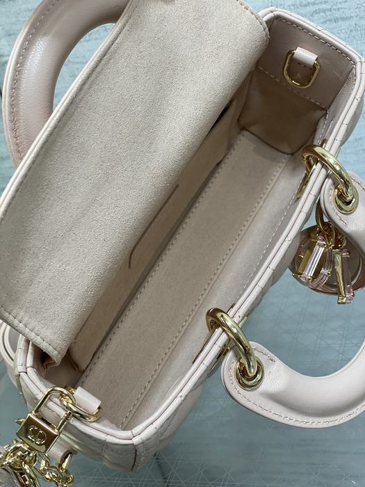 Dior Tote style 118 Beige 01A