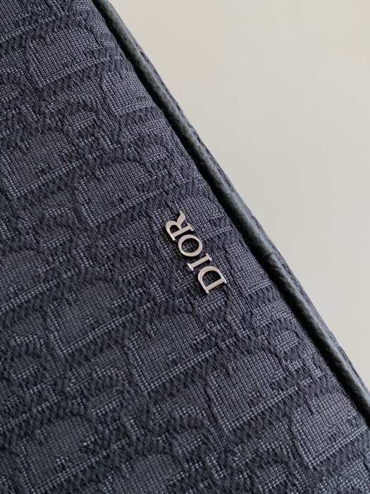 Dior Tote style 120 Black 01A 2