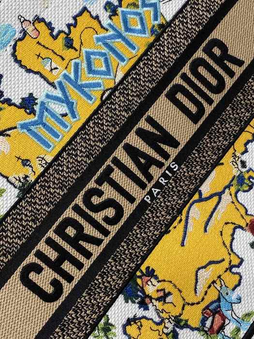 Dior Tote style 13 Beige 01A