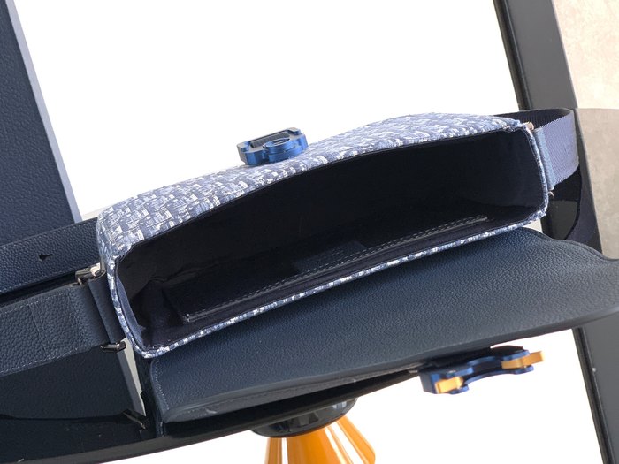 Dior Tote style 13 Navy 01A