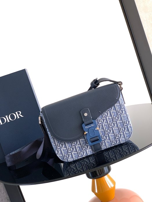 Dior Tote style 13 Navy 01A