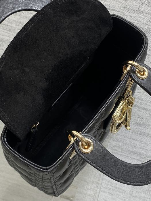 Dior Tote style 15 Black 01A