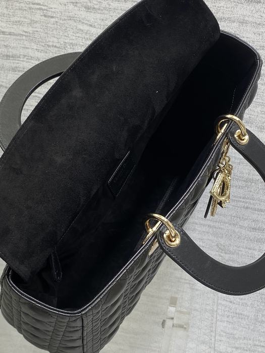 Dior Tote style 17 Black 01A