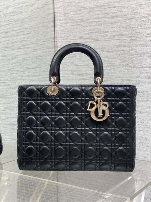 Dior Tote style 17 Black 01A