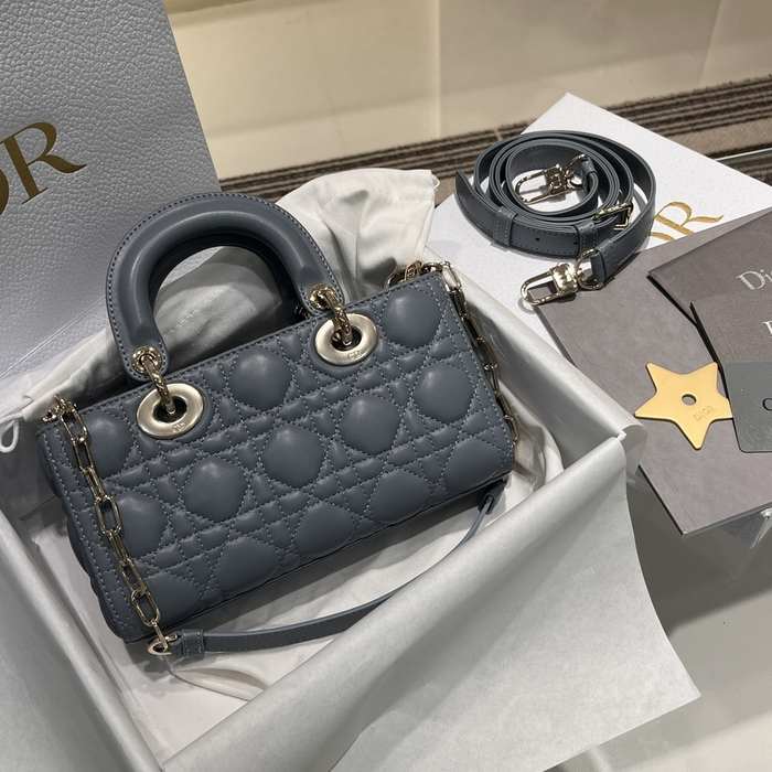Dior Tote style 18 Blue 01A