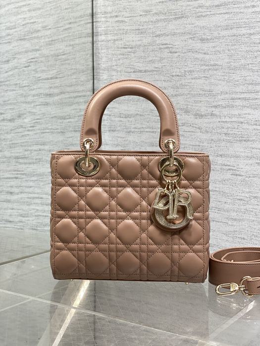 Dior Tote style 19 Beige 01A