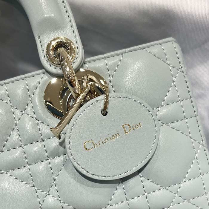 Dior Tote style 20 Blue 01A