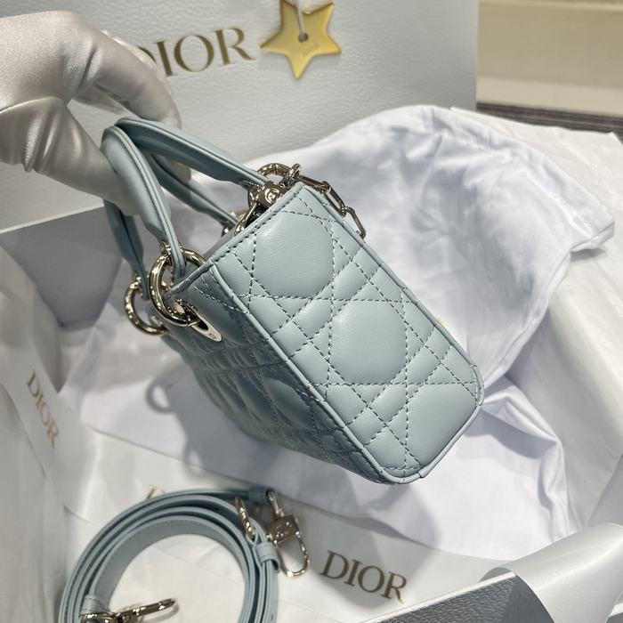 Dior Tote style 20 Blue 01A