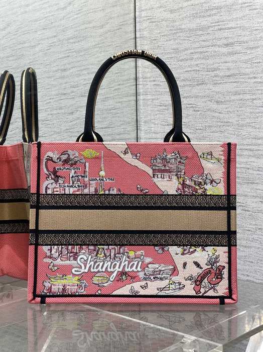 Dior Tote style 21 Beige 01A 2