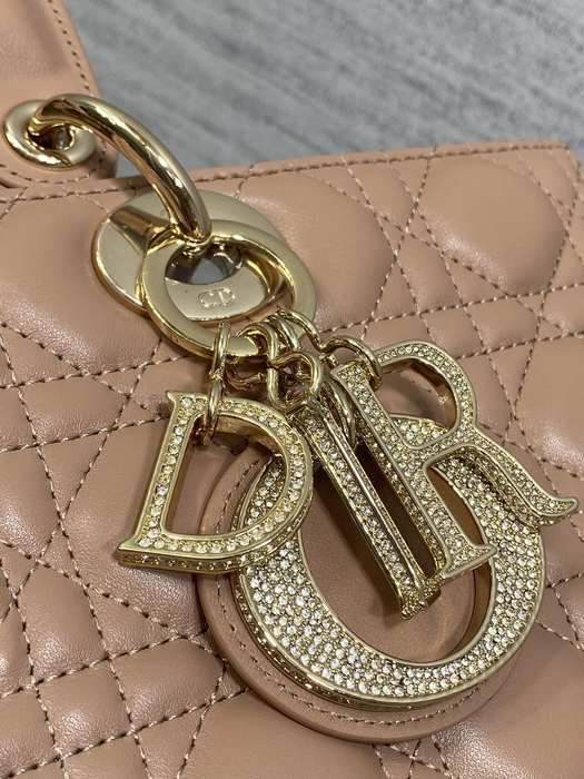 Dior Tote style 21 Beige 01A