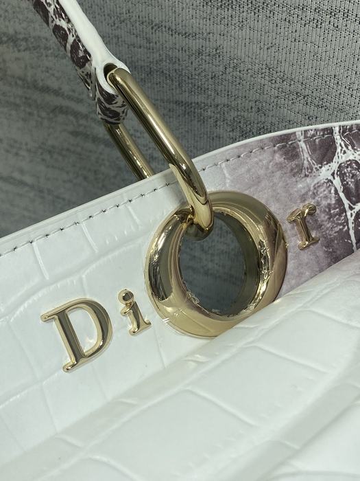 Dior Tote style 22 White 01A