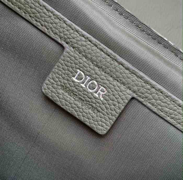 Dior Tote style 23 Green 01A