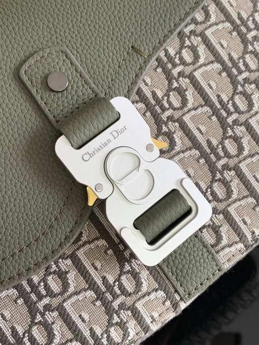 Dior Tote style 23 Green 01A