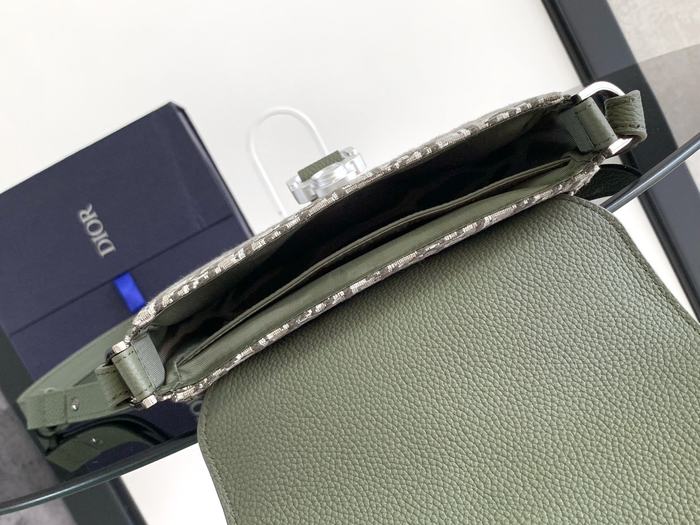Dior Tote style 24 Green 01A