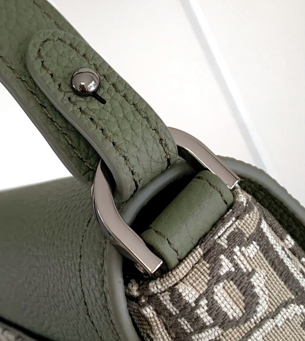 Dior Tote style 24 Green 01A