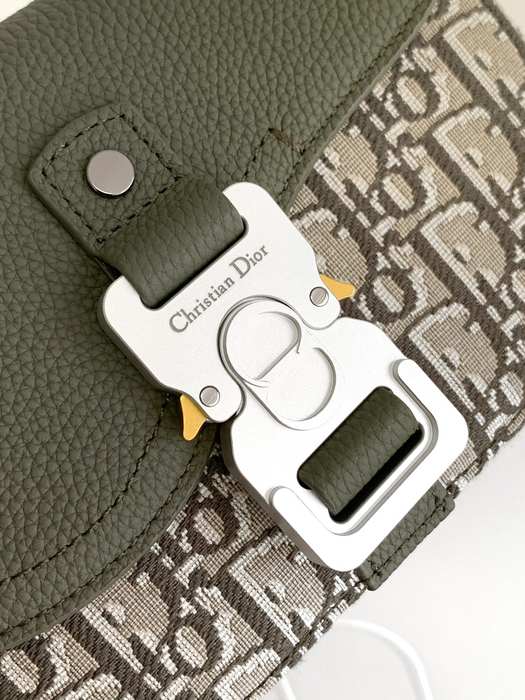 Dior Tote style 24 Green 01A