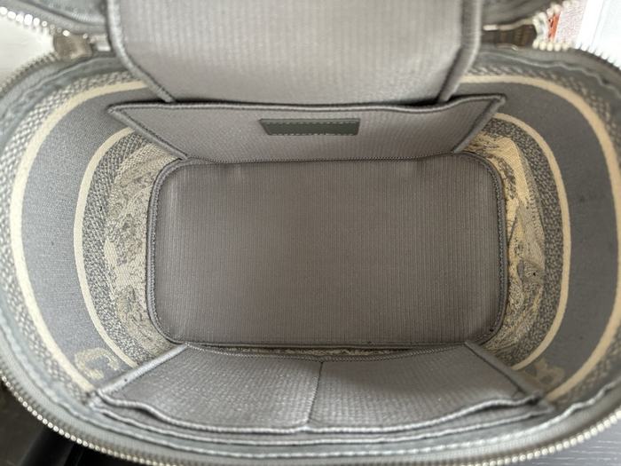 Dior Tote style 24 Grey 01A