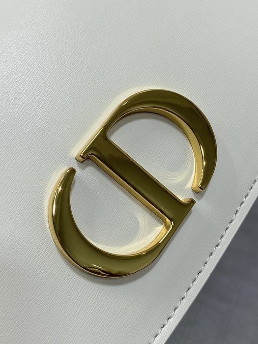 Dior Tote style 25 White 01A