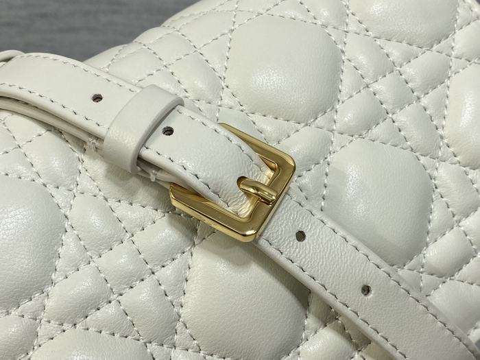 Dior Tote style 26 White 01A