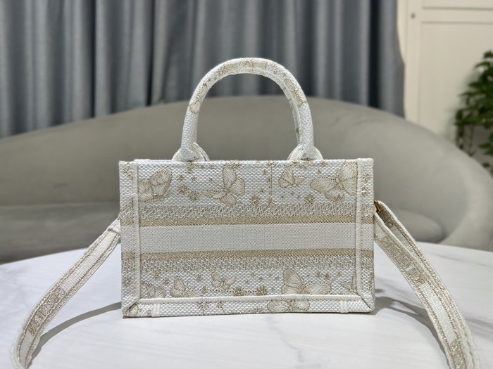 Dior Tote style 30 Beige 01A 3