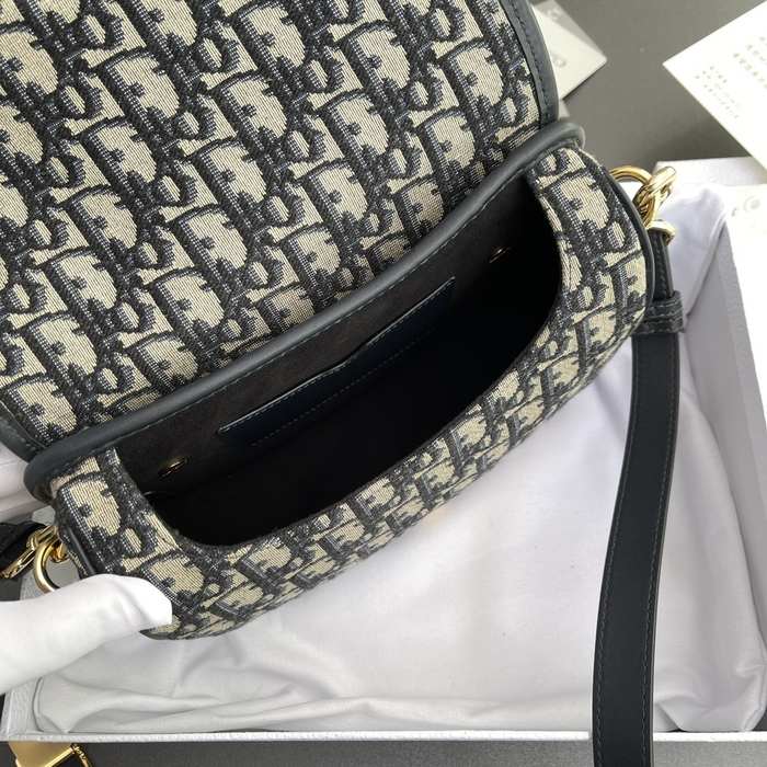 Dior Tote style 31 Black 01A