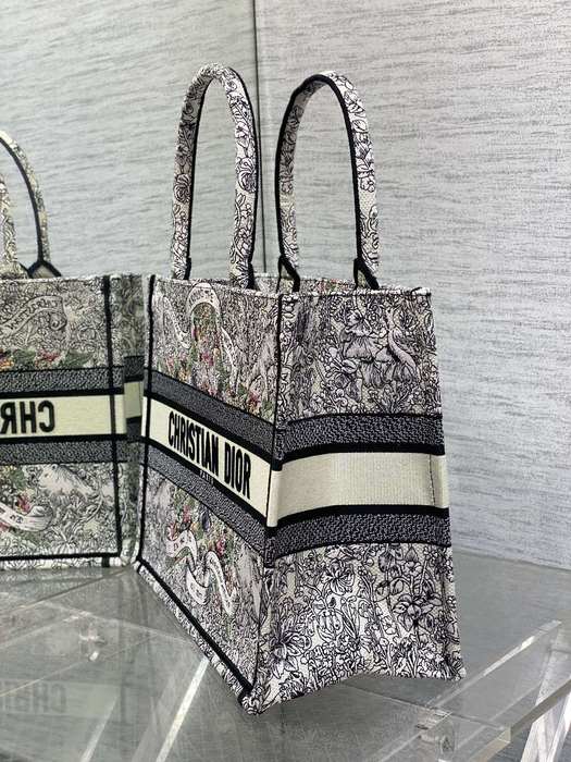 Dior Tote style 31 Grey 01A 2