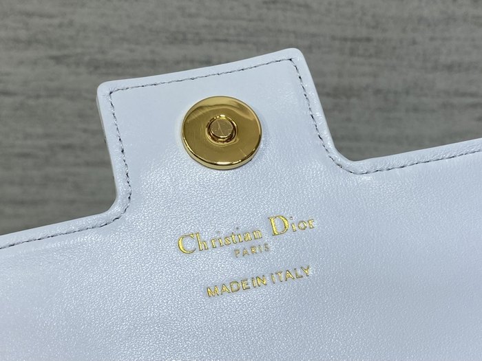 Dior Tote style 31 White 01A