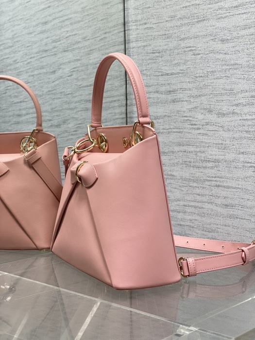 Dior Tote style 32 Beige 01A