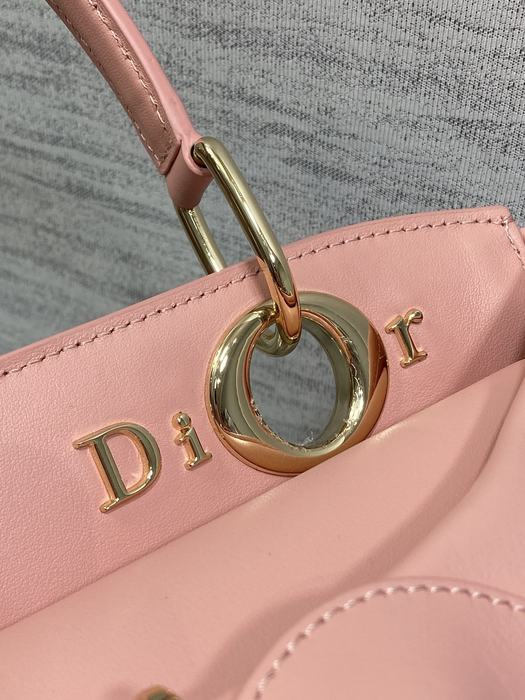 Dior Tote style 32 Beige 01A