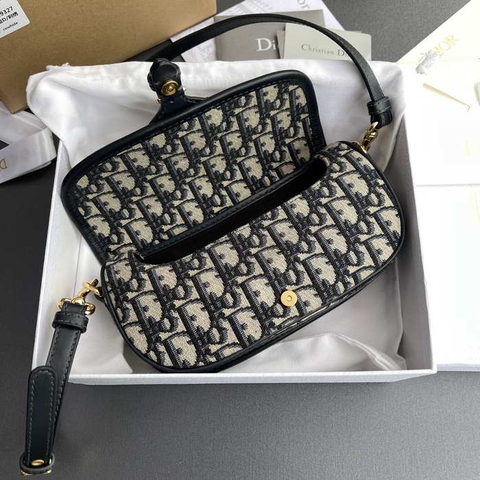 Dior Tote style 32 Black 01A