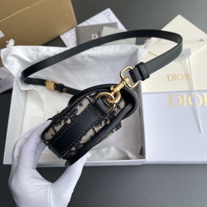 Dior Tote style 32 Black 01A