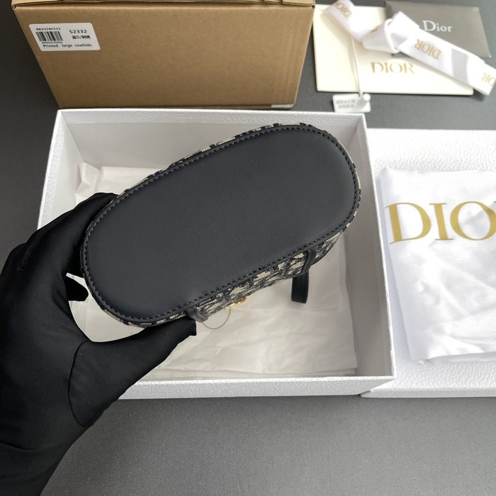 Dior Tote style 35 Black 01A 2