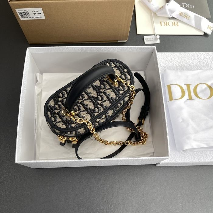 Dior Tote style 35 Black 01A 2