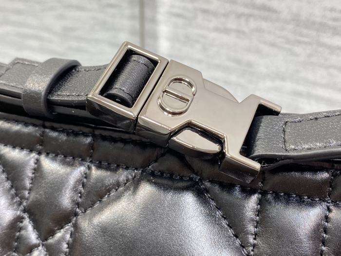 Dior Tote style 35 Black 01A