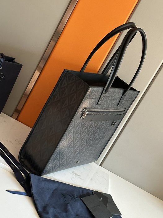 Dior Tote style 41 Grey 01A