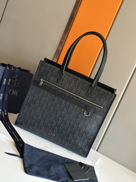 Dior Tote style 41 Grey 01A
