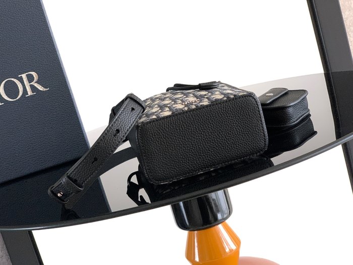 Dior Tote style 45 Beige 01A