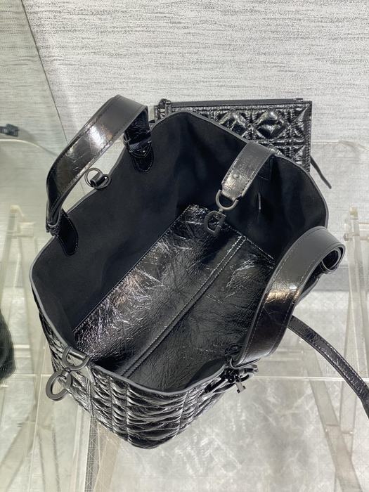 Dior Tote style 45 Black 01A