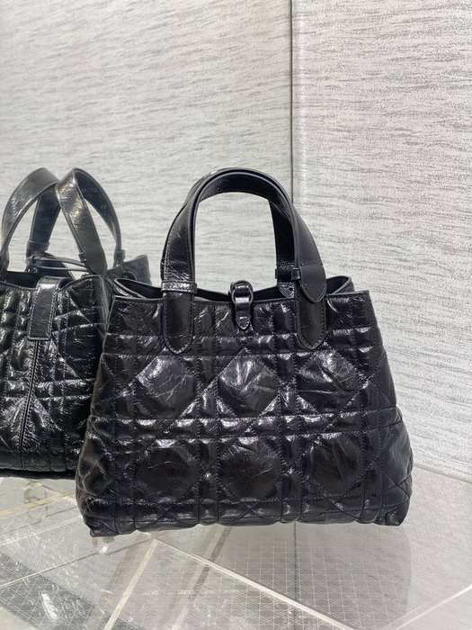 Dior Tote style 45 Black 01A