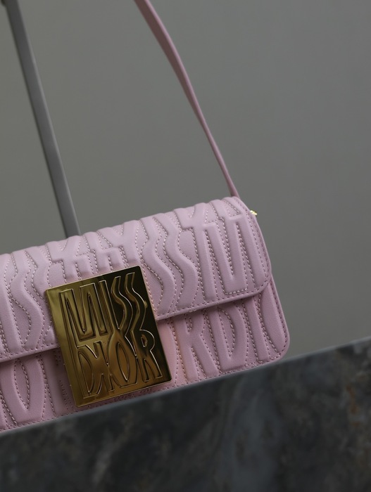 Dior Tote style 45 Pink 01A