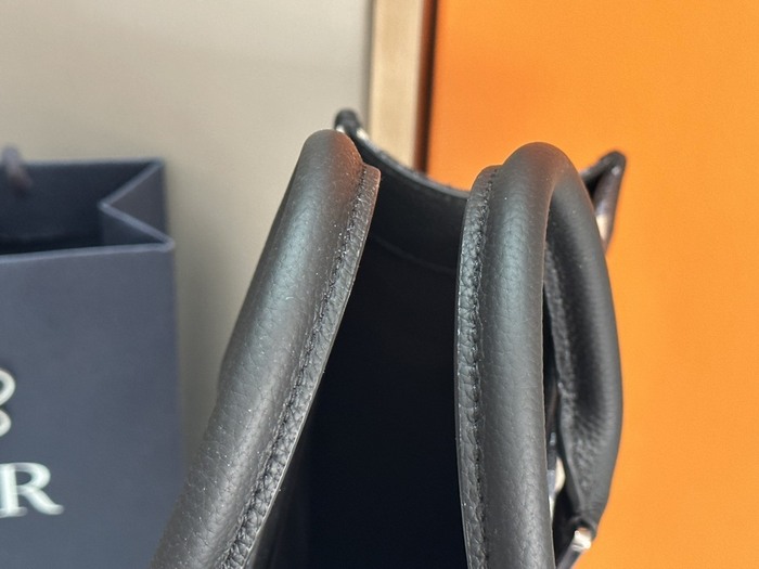 Dior Tote style 46 Navy 01A 2