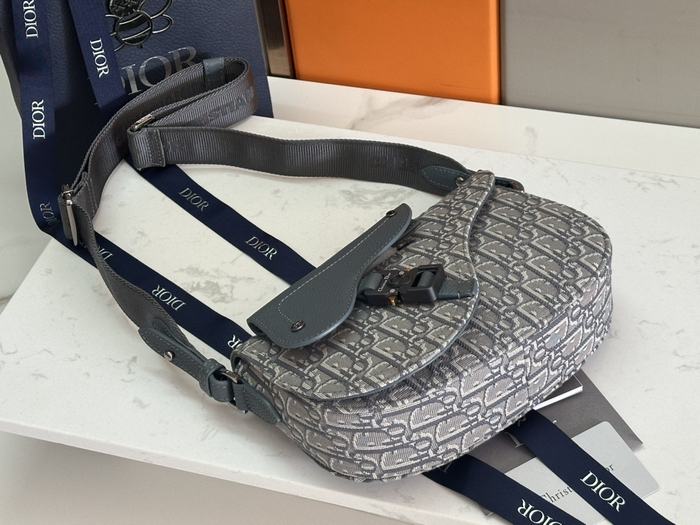 Dior Tote style 47 Grey 01A